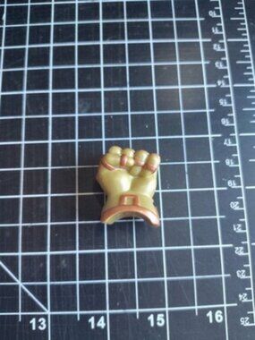 Marvel Diamond Select Thanos Avengers Figure REPLACEMENT LEFT FIST HAND ONLY